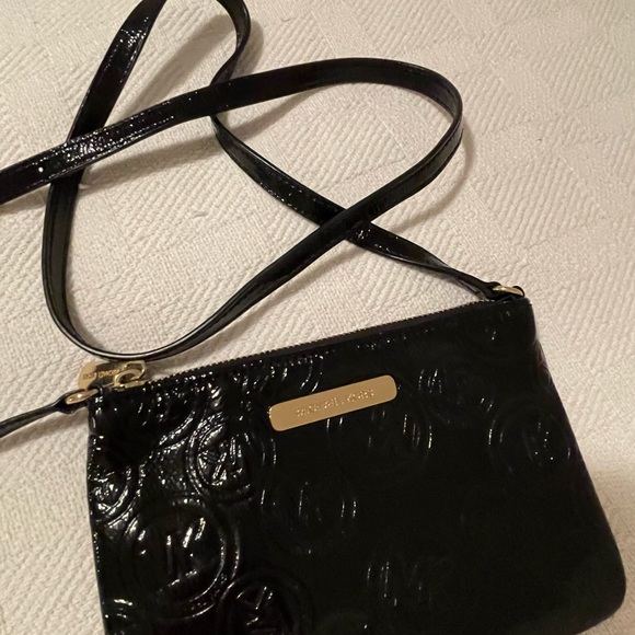 Michael Kors - Picture 2 of 5